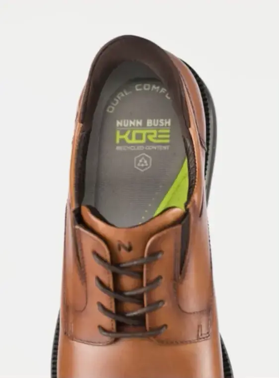 Gif features the Nunn Bush EZ on heel on the KORE Icon EZ Plain Toe Oxford. 