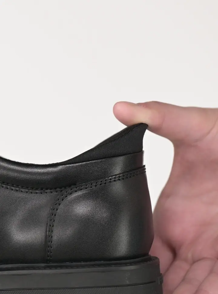 Gif features the Nunn Bush EZ on heel on the KORE Icon EZ Single Monk Strap. 