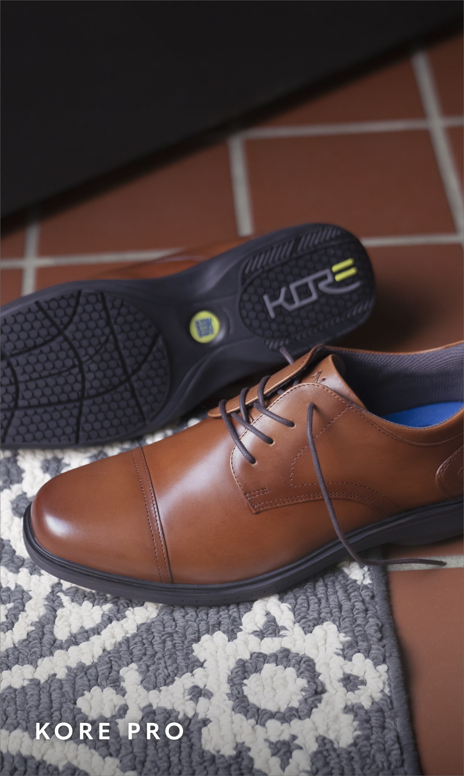 Comfort Gel Shoes category. Image features the Kore Pro in cognac. 