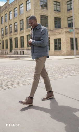 Hybrids Image features the Chase chukka boot in brown. 