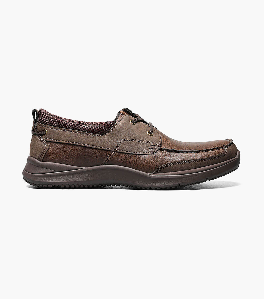 conway boat shoe