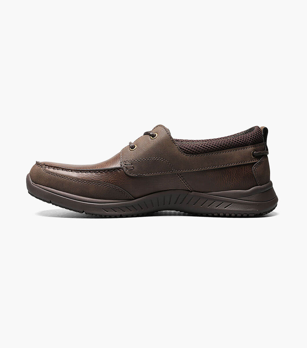 conway boat shoe