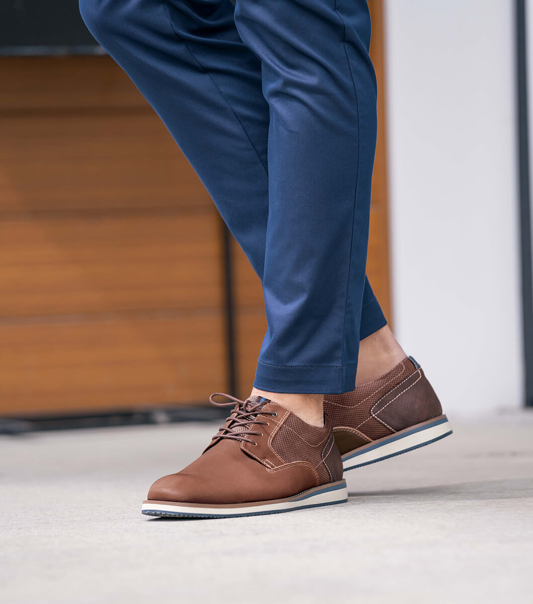 Circuit in Brandy Rotate View