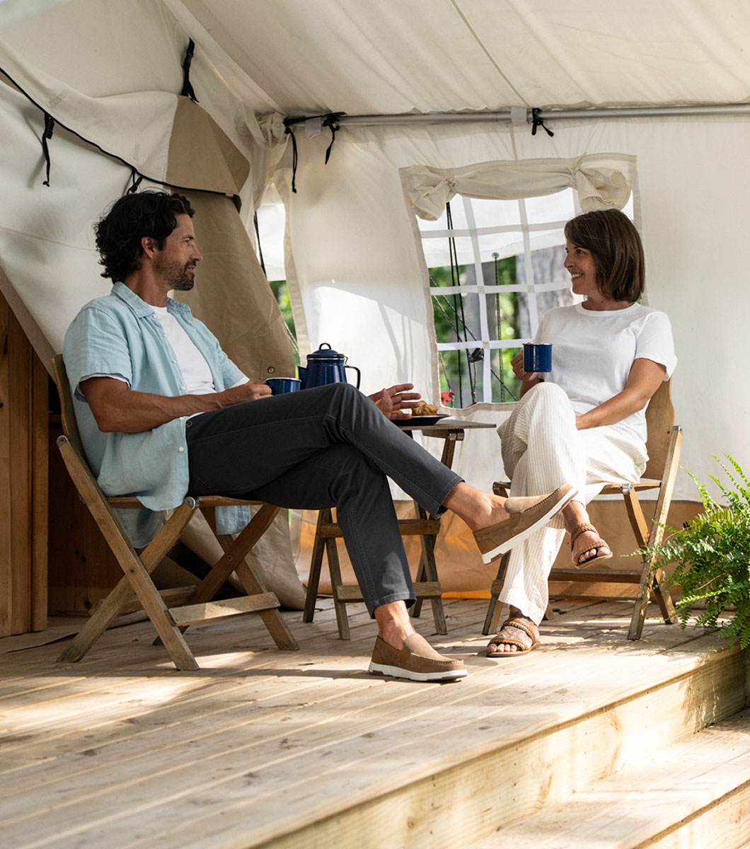 Luca in Tan Rotate View