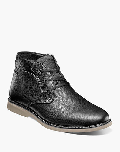 Otto Plain Toe Chukka in Black Tumbled for $79.95